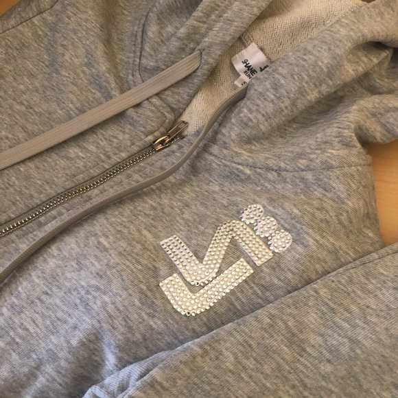 Shane Justin Tracksuit - Picture 7 of 7